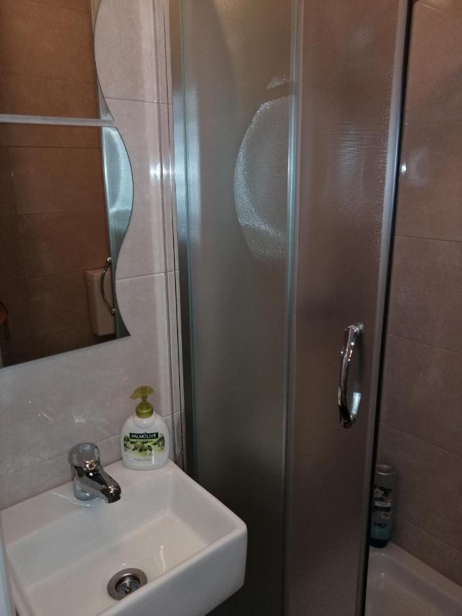Apartment Mery Трогир Екстериор снимка